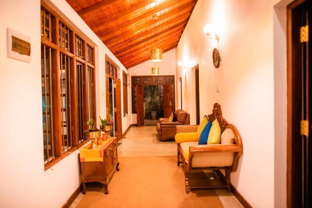 Colonial Residence Kandy Villa Exterior photo