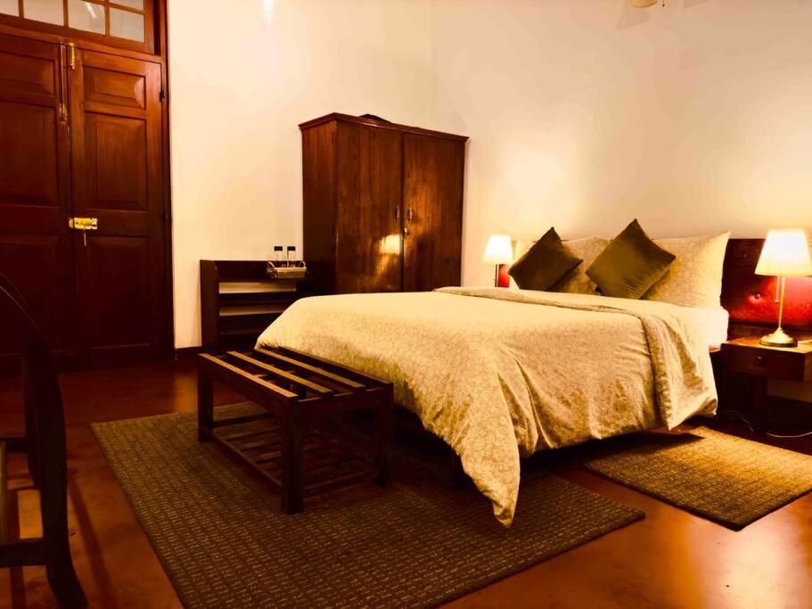 Colonial Residence Kandy Villa Exterior photo