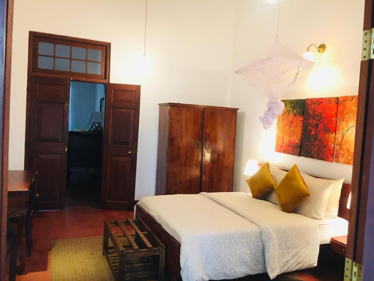 Colonial Residence Kandy Villa Exterior photo